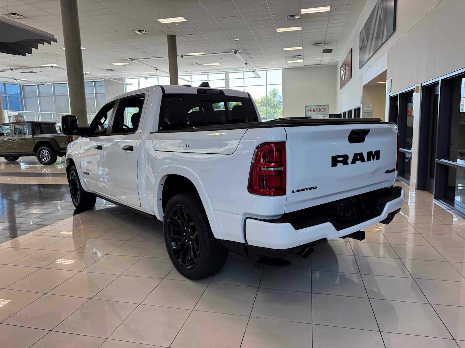 2025 Ram 1500 Limited photo 2