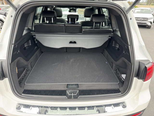 2025 Mercedes Benz GLB 250 photo 6