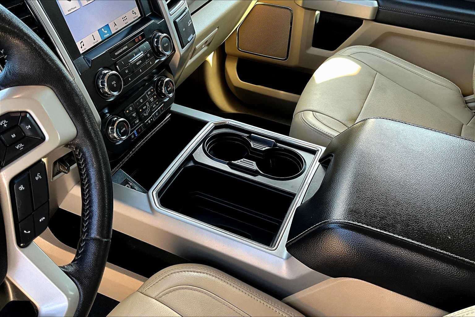 2019 Ford F-250 Lariat photo 15