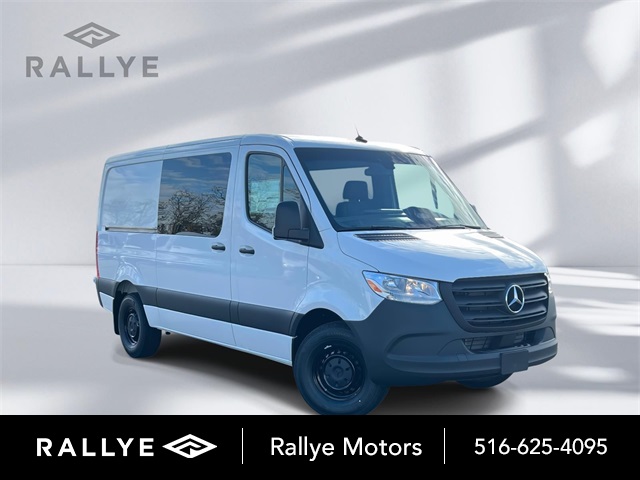 2026 Mercedes-Benz Sprinter Cargo Van Base's photo