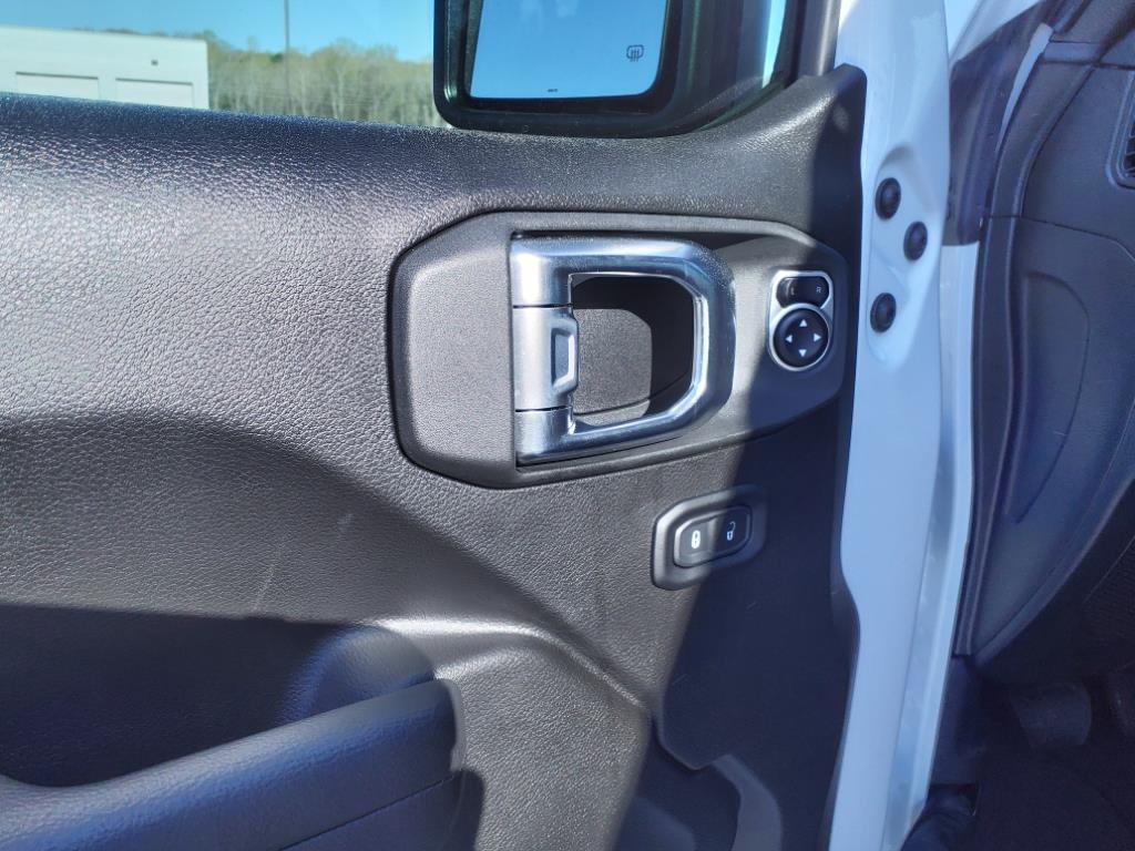 2025 Jeep Wrangler Sport S photo 5