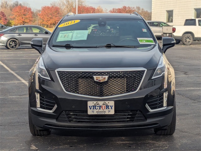 2021 Cadillac XT5 Sport photo 3