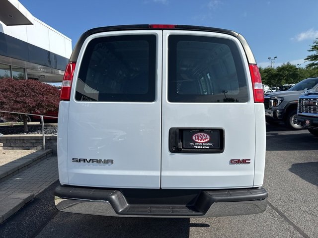 2022 Gmc Savana Cargo 2500 photo 6