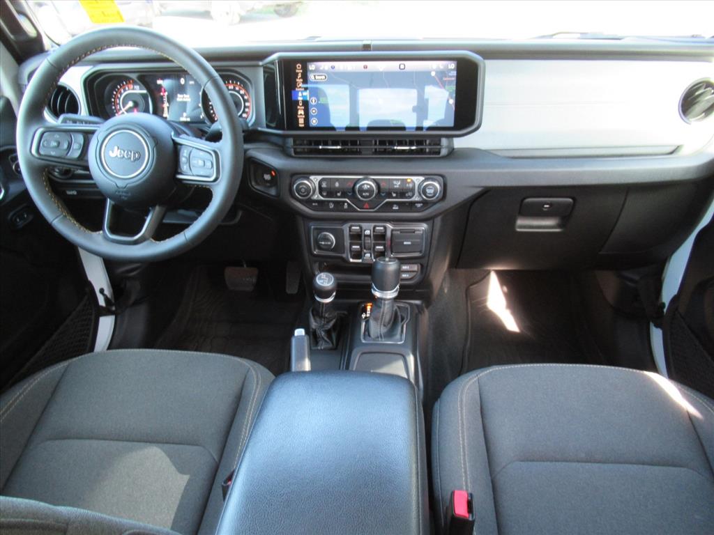 2024 Jeep Gladiator Sport S photo 13