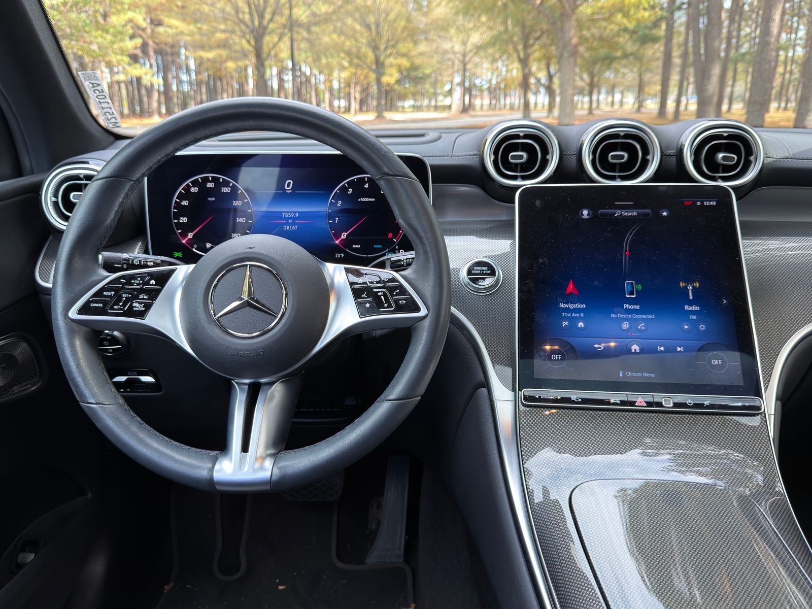 2023 Mercedes Benz GLC 300 4MATIC photo 3