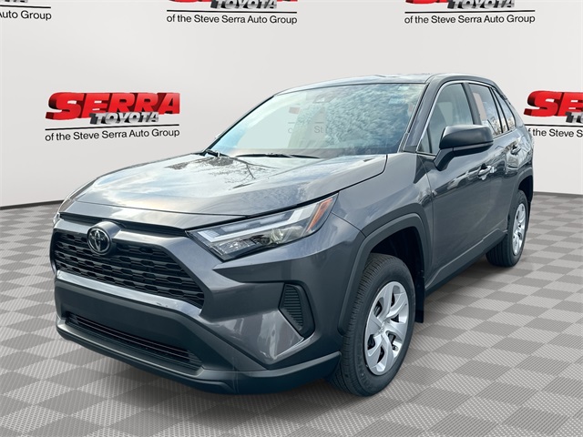 2025 Toyota RAV4 LE's photo