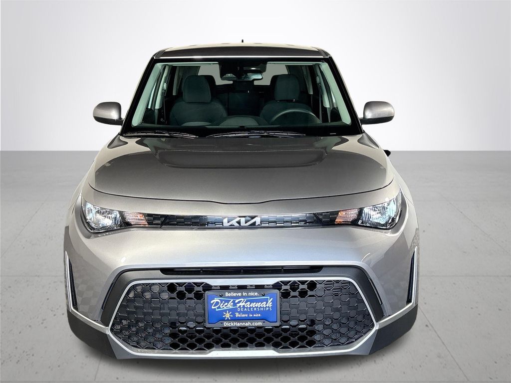 2025 Kia Soul S photo 3