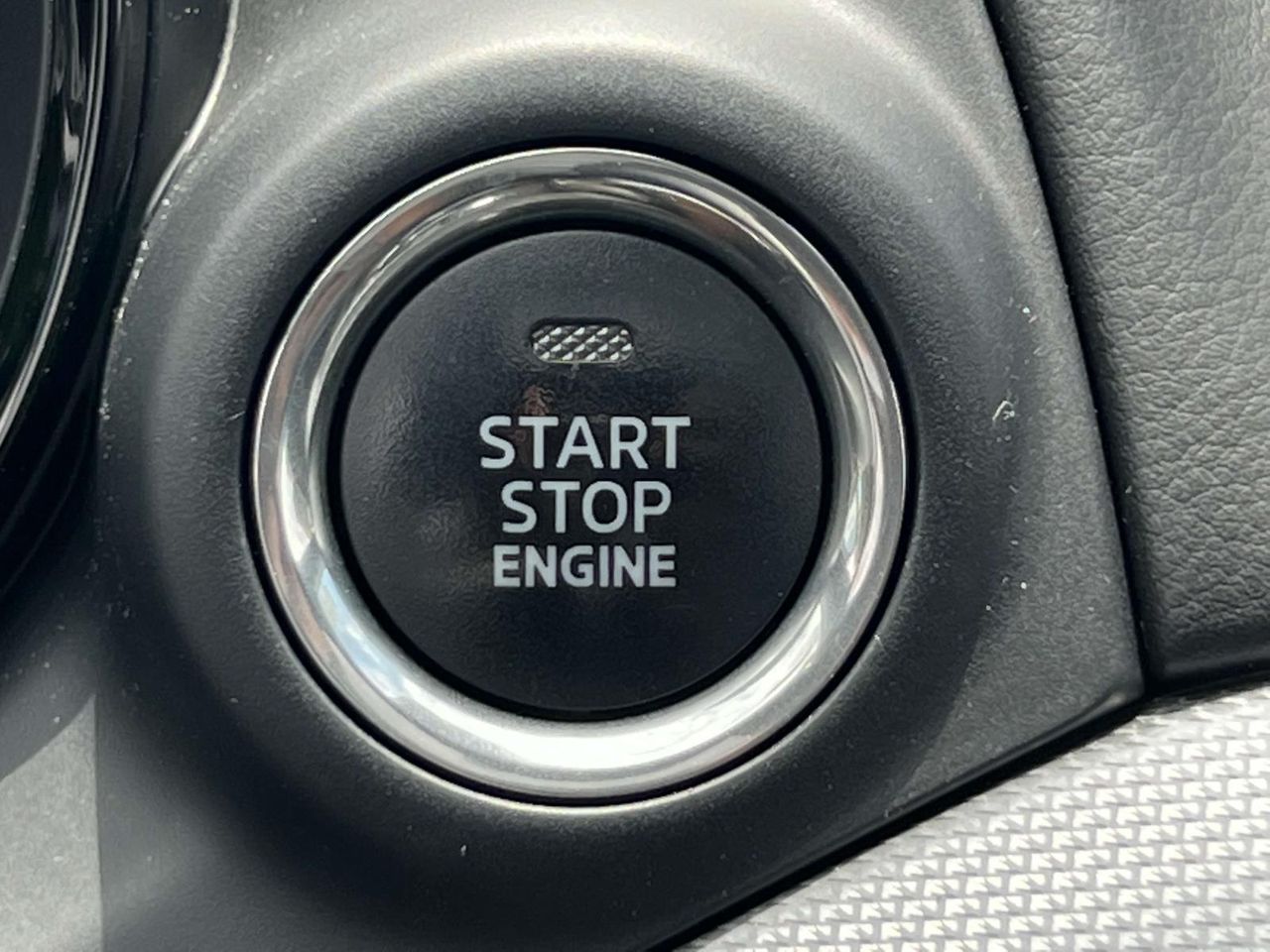 2023 Mazda CX-9 Signature photo 28