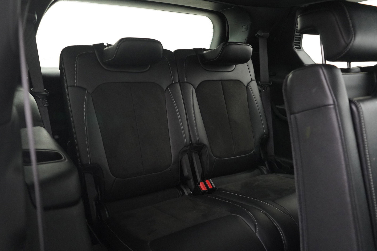 2023 Jeep Grand Cherokee Altitude photo 12