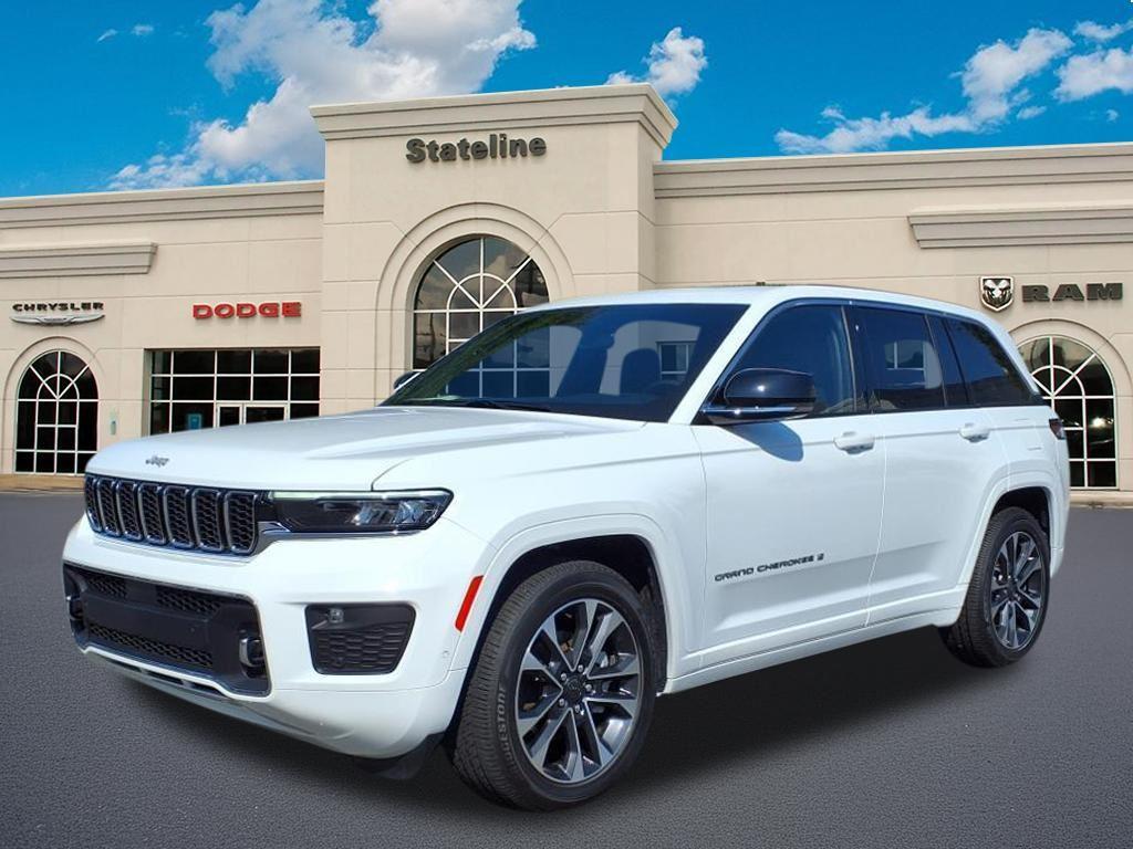 2025 Jeep Grand Cherokee Overland's photo