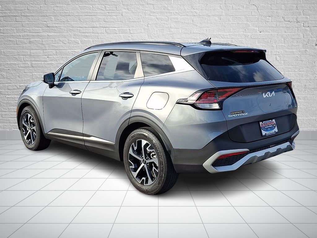 2025 Kia Sportage EX photo 4