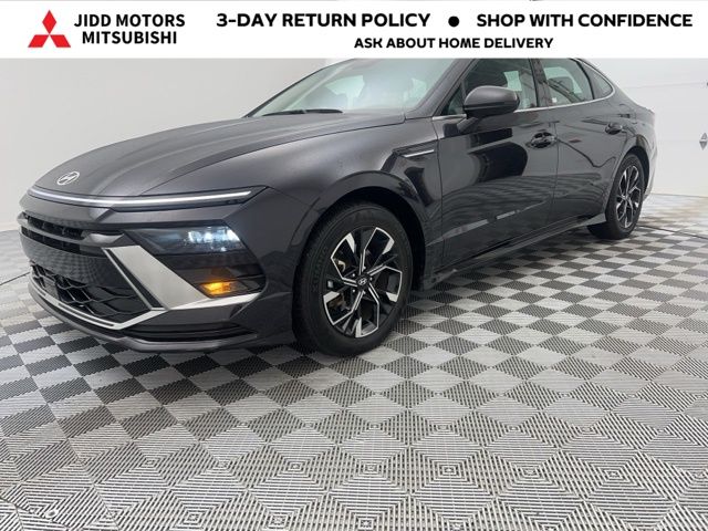 2025 Hyundai Sonata SEL's photo