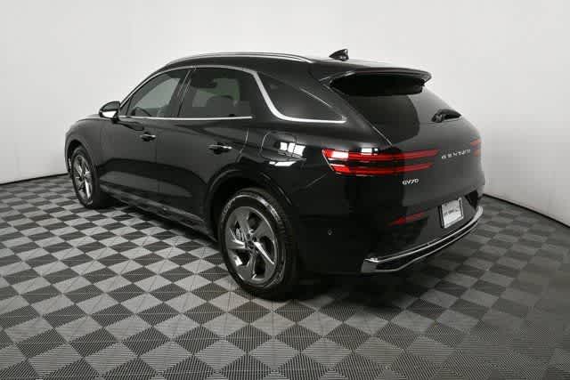 2026 Genesis GV70 2.5T Advanced photo 6