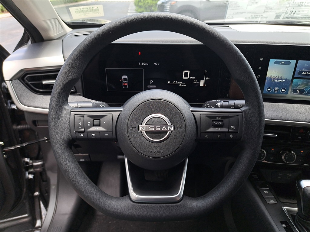 2025 Nissan Kicks SV photo 22