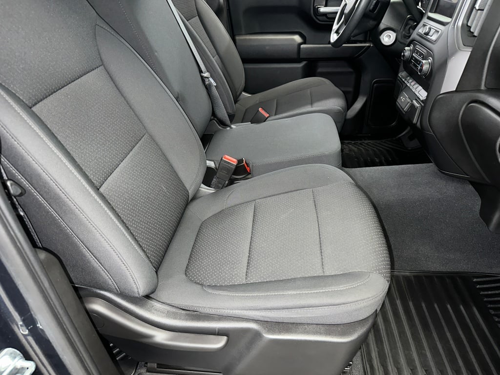 2021 Chevrolet Silverado 1500 Custom photo 18
