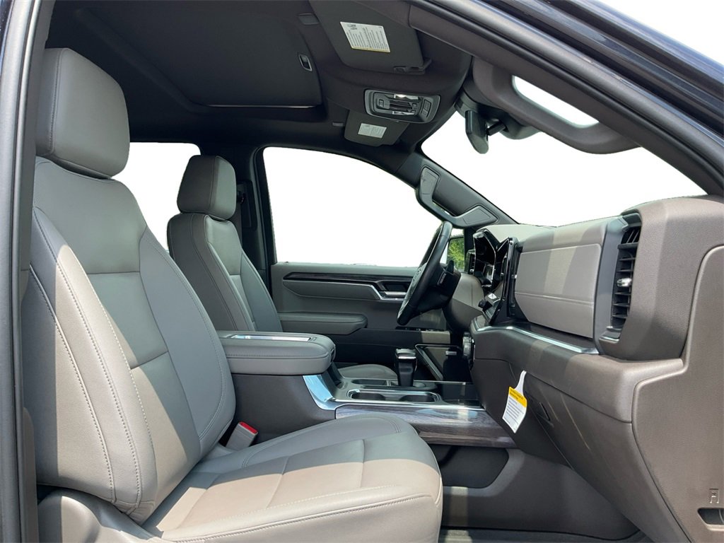 2022 Chevrolet Silverado 1500 LTZ photo 22