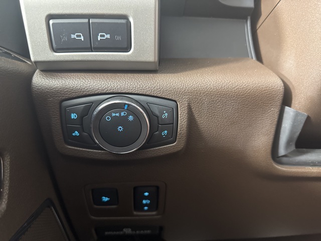 2019 Ford F-350 photo 19