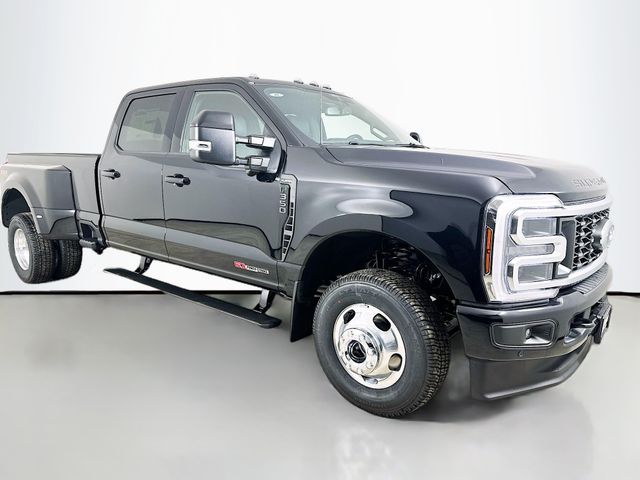 2026 Ford F-350 Base's photo