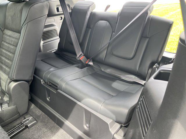 2025 Mitsubishi Outlander PHEV SE S-AWC photo 25
