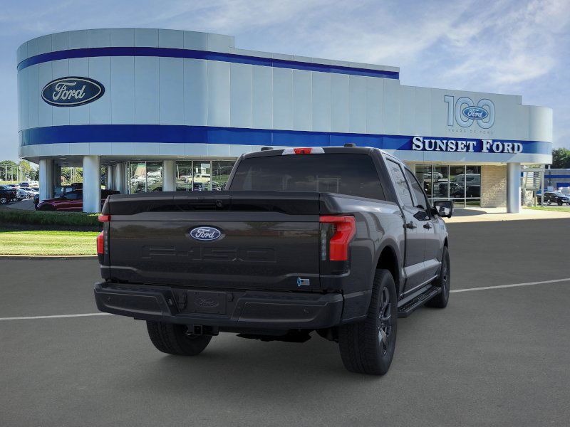 2025 Ford F-150 Lightning photo 6