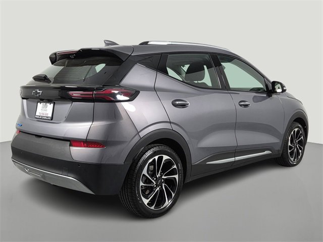 2022 Chevrolet Bolt EUV Premier photo 3