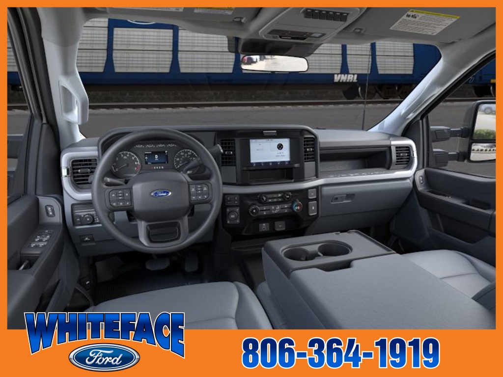 2026 Ford F-350 XL photo 7