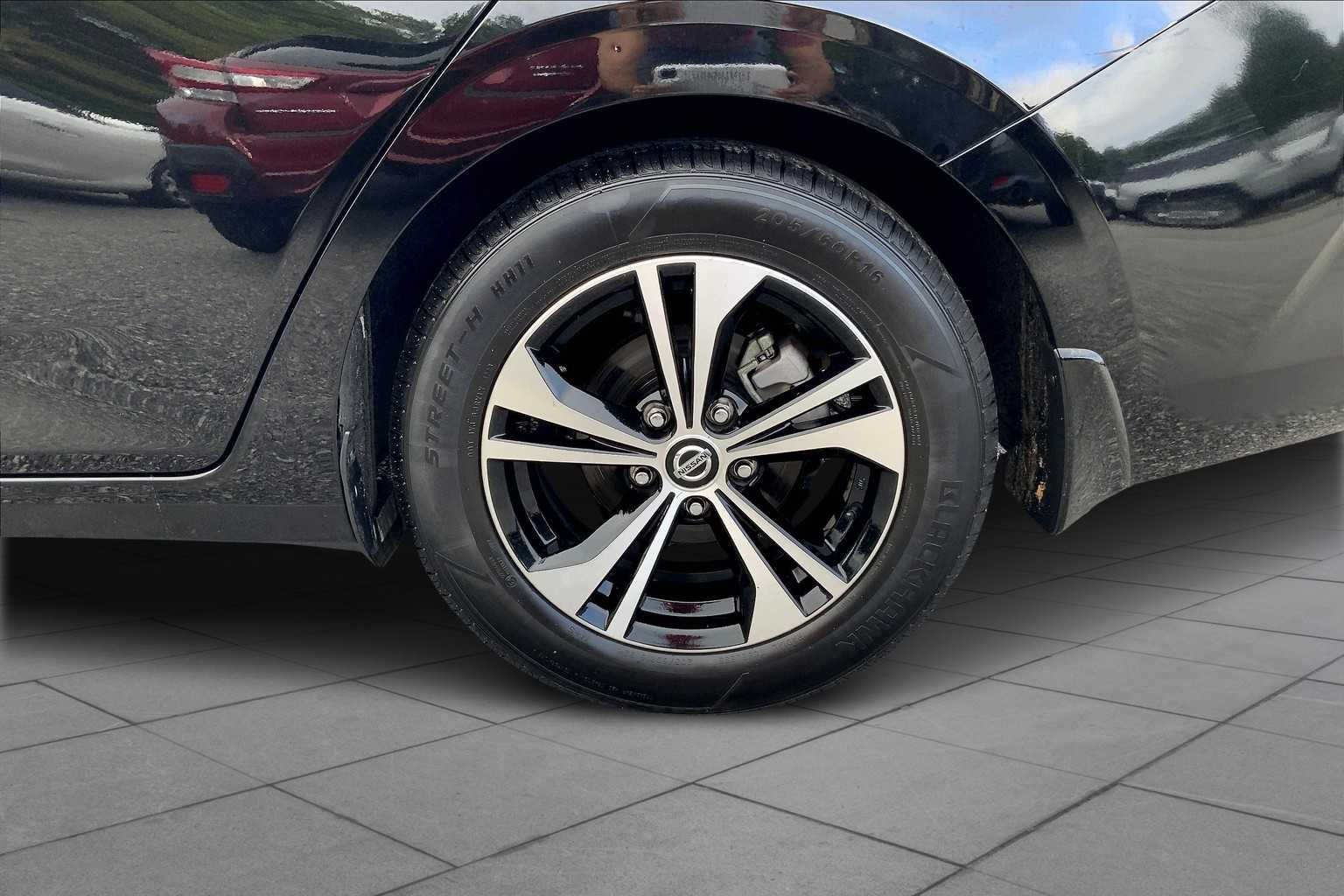 2021 Nissan Sentra SV photo 10