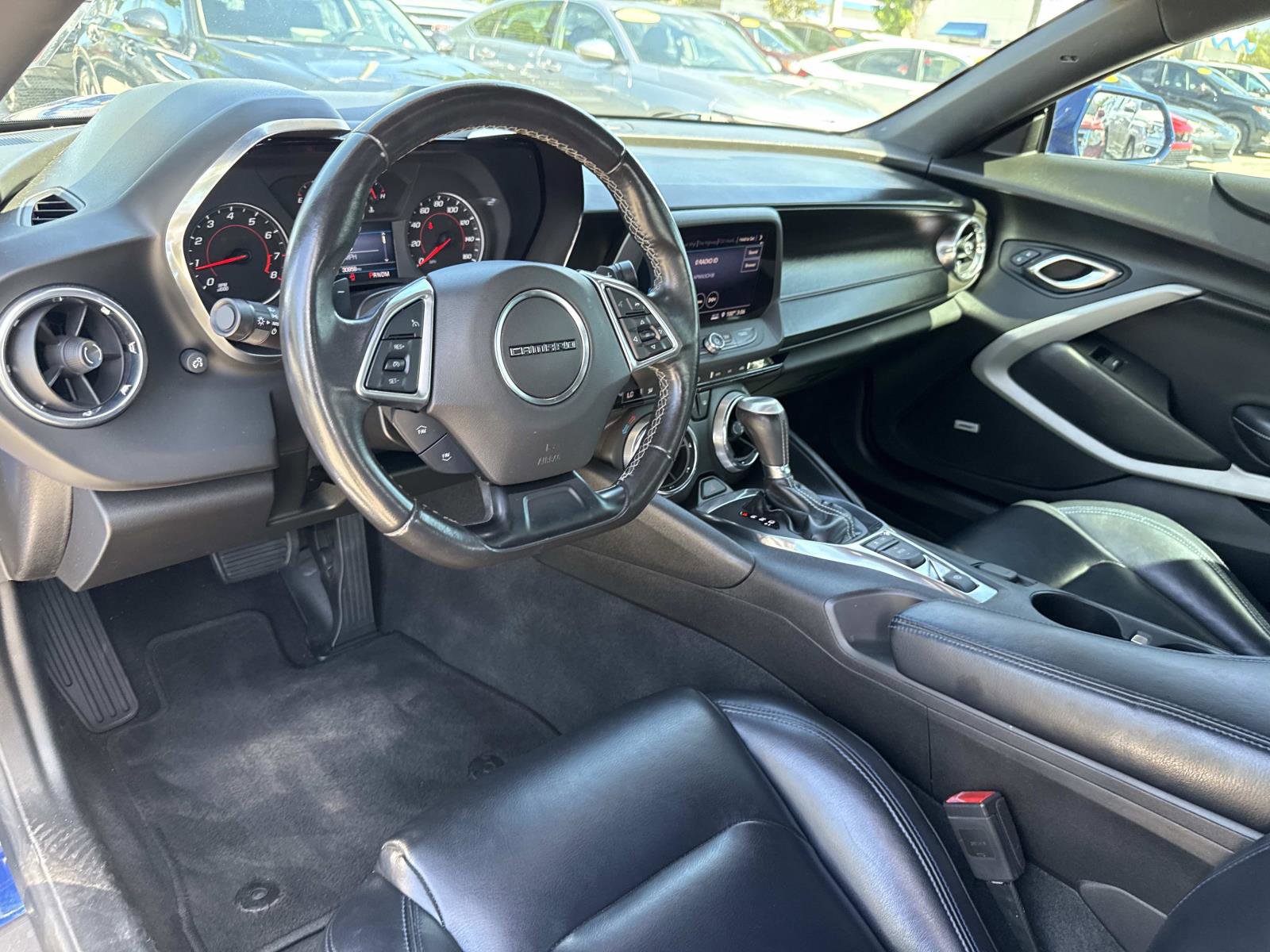 2019 Chevrolet Camaro 1LT photo 16