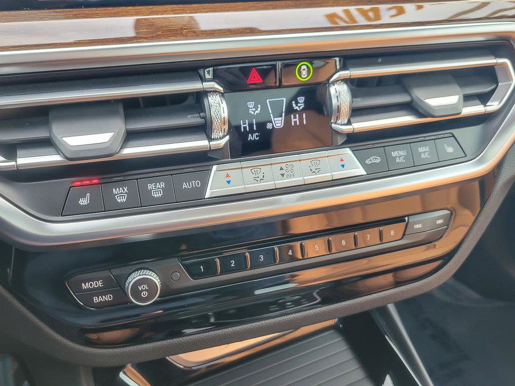 2022 BMW X3 - Image 22