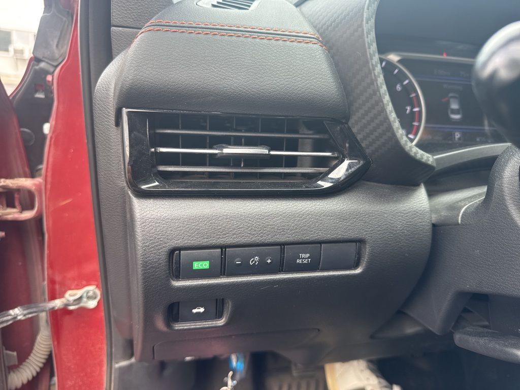 2023 Nissan Sentra SR photo 31