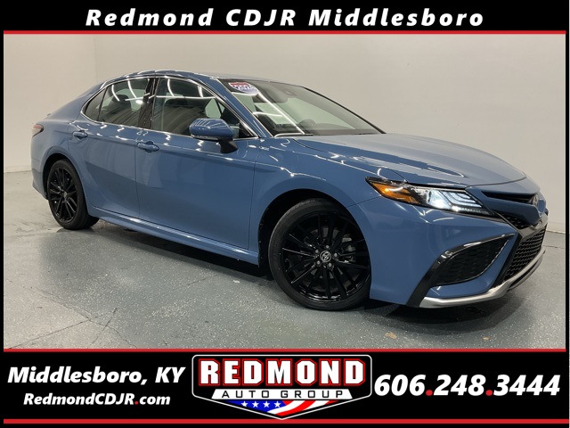 2024 Toyota Camry XSE's photo