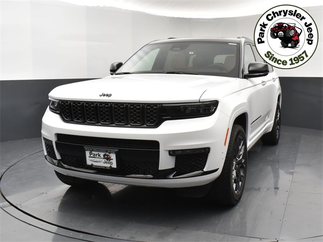 2025 Jeep Grand Cherokee L Summit photo 2