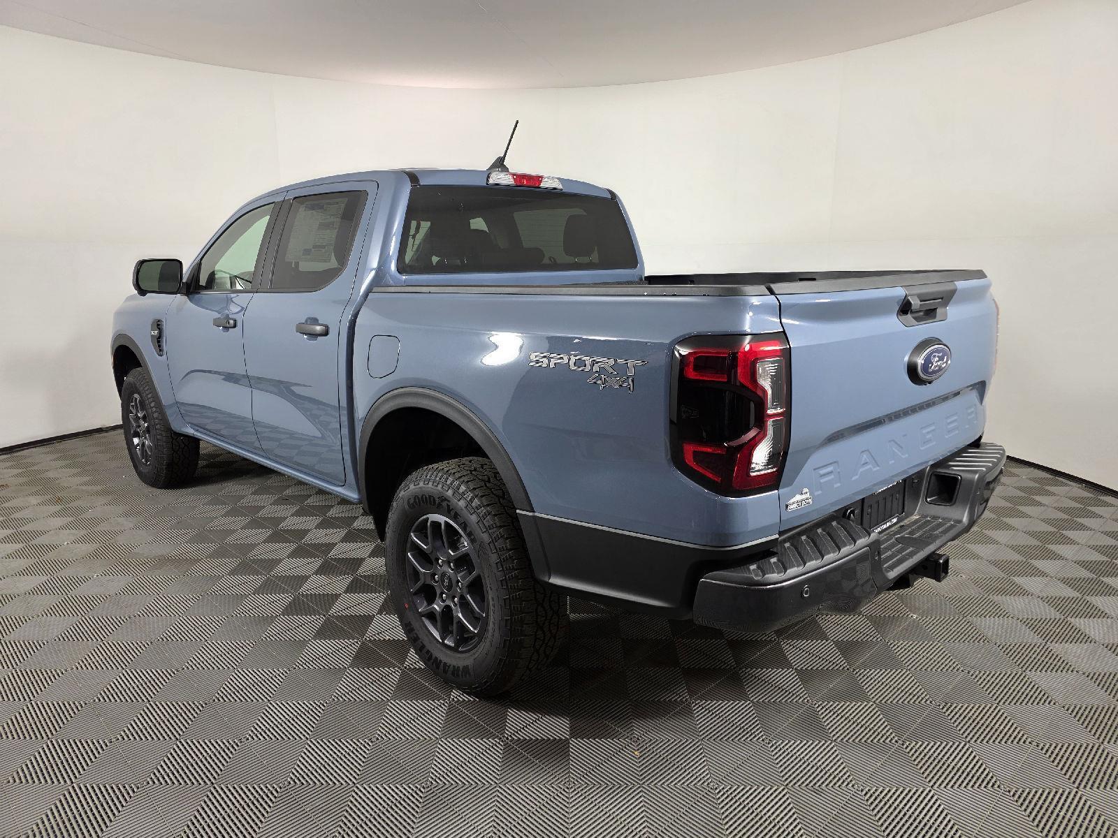 2025 Ford Ranger XLT photo 3