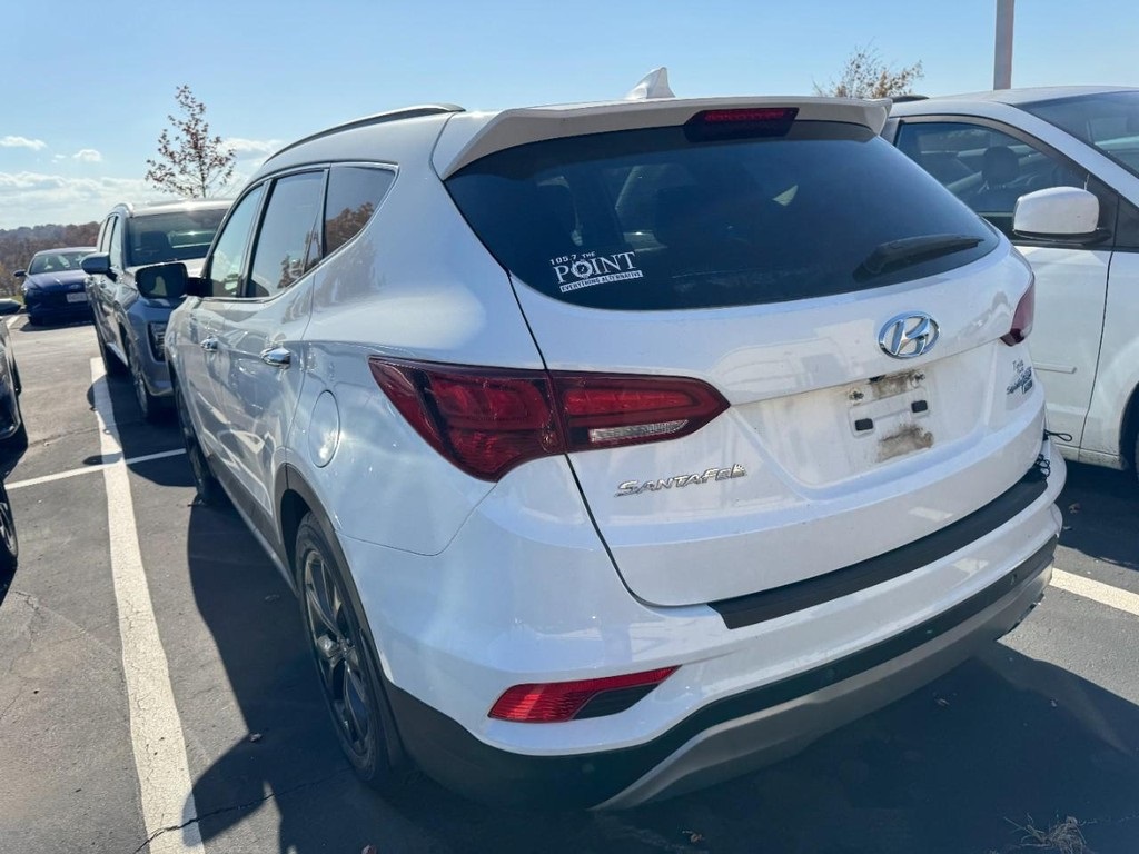 2017 Hyundai Santa Fe Sport 2.0T Ultimate photo 4