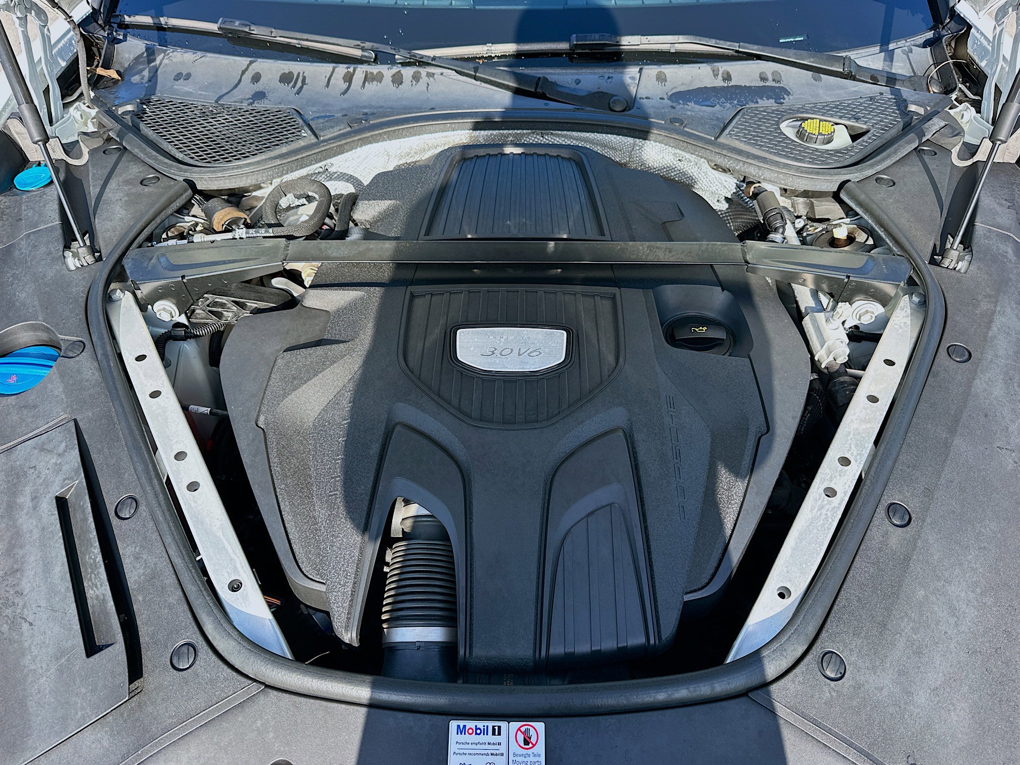 2020 Porsche Panamera 4 photo 36