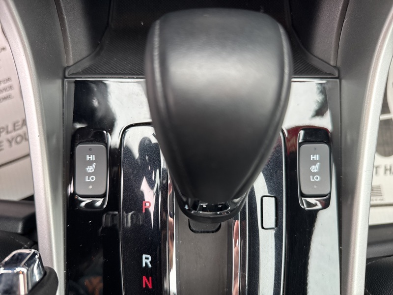 2017 Honda Accord Touring photo 36