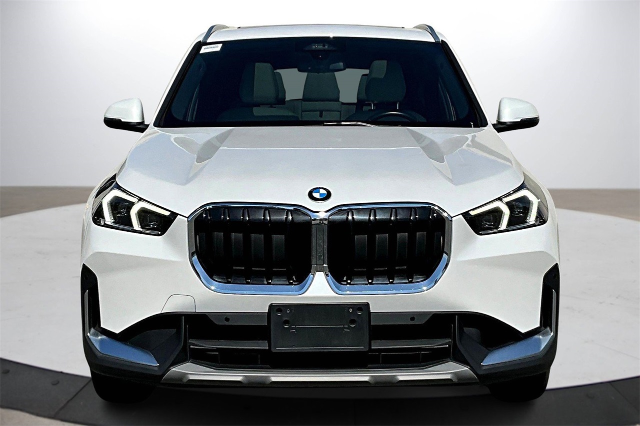 2023 Bmw X1 XDrive28i photo 3