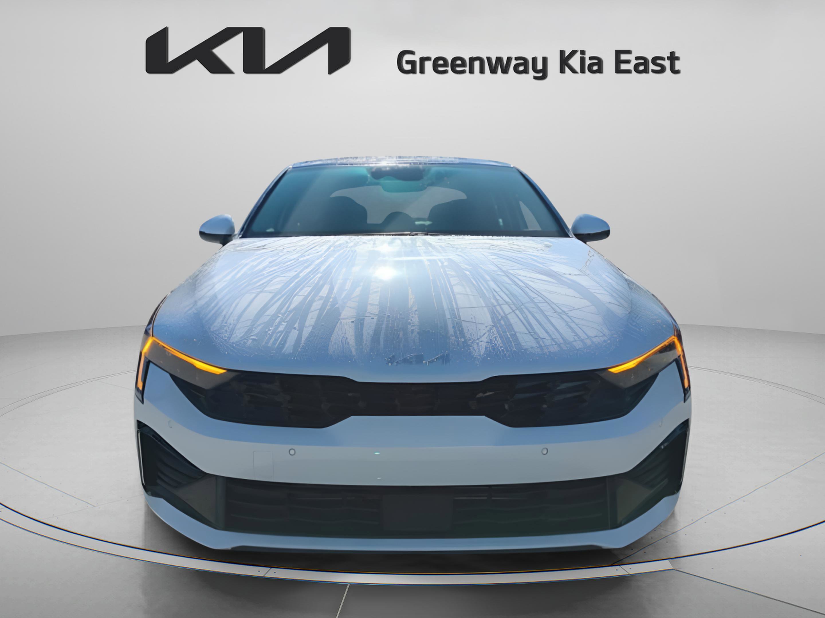 2026 Kia K5 EX photo 2