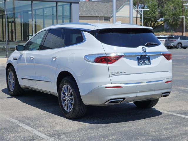 2024 Buick Enclave Premium photo 4