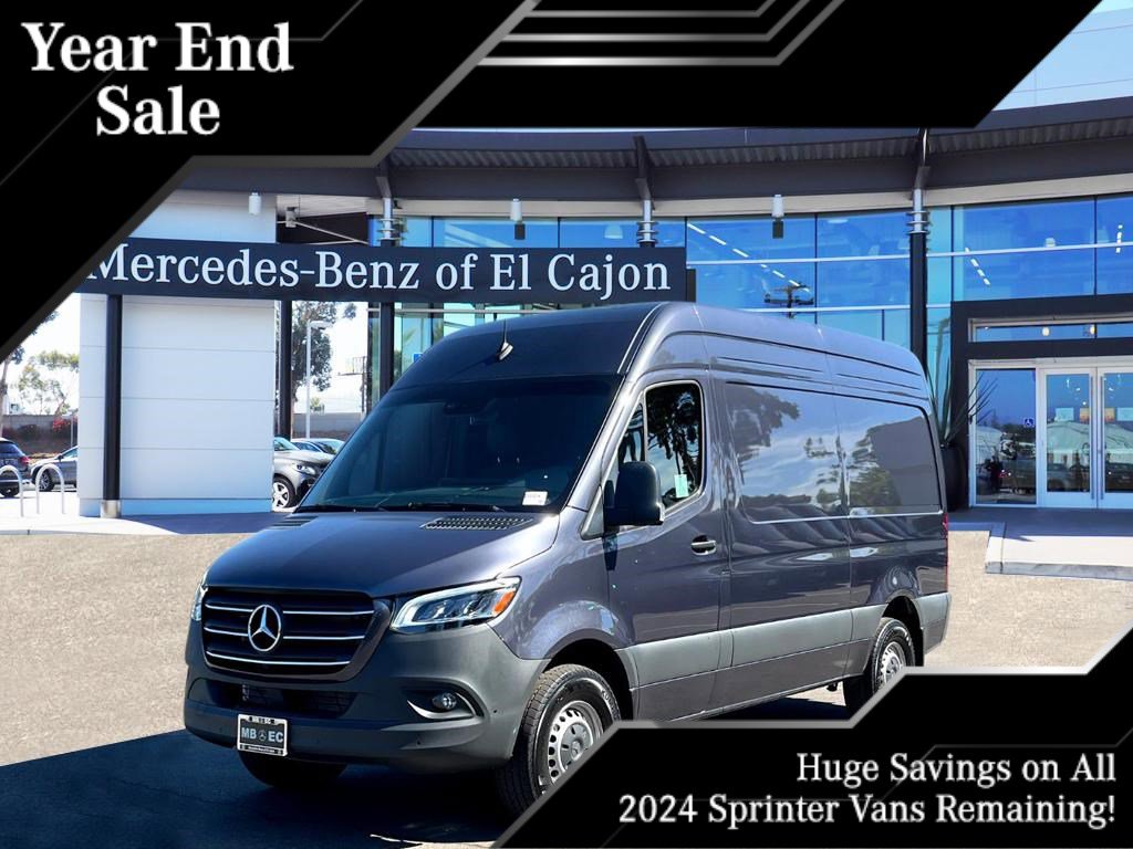 2024 Mercedes-Benz Sprinter Crew Van Base's photo