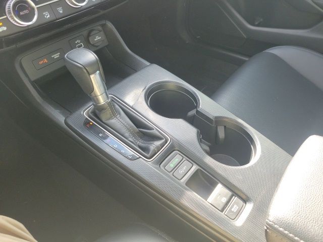 2023 Honda Civic EX-L photo 2