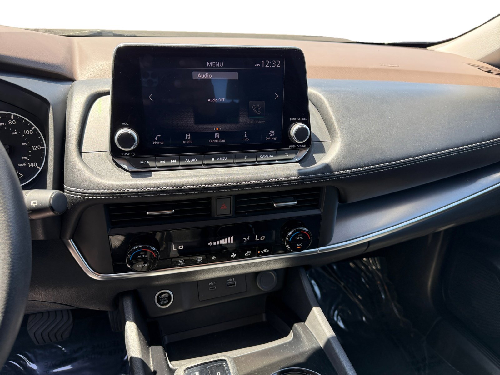 2023 Nissan Rogue SV photo 11