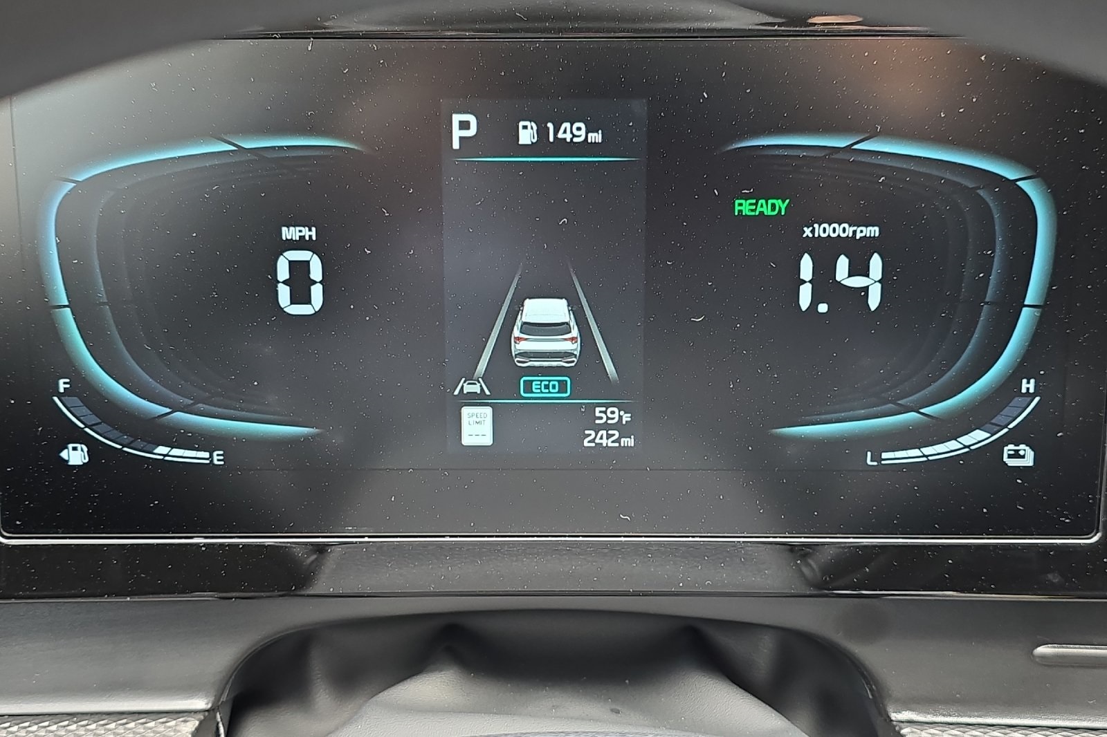 2025 Kia Sportage Hybrid LX photo 18