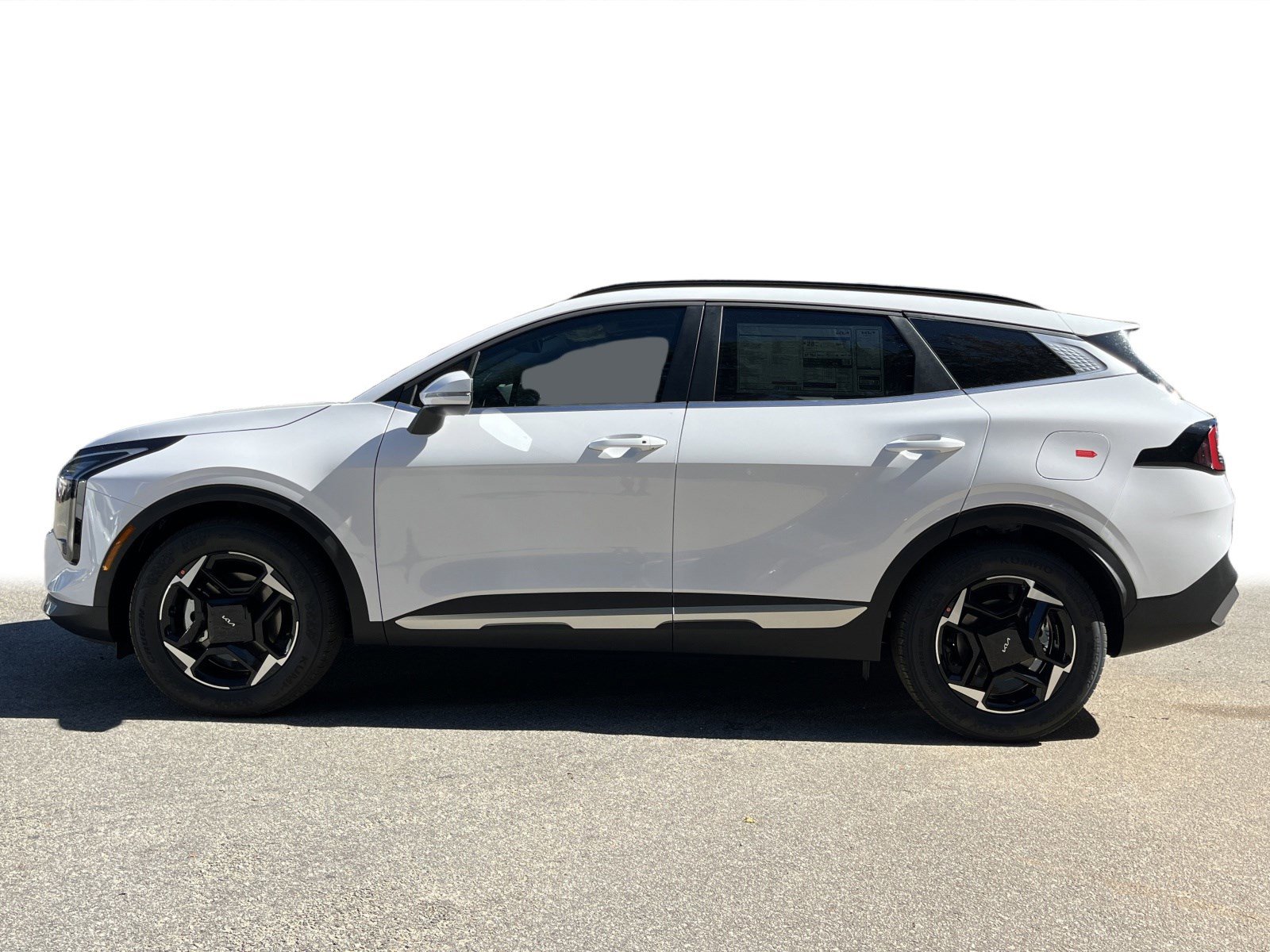 2026 Kia Sportage EX photo 4