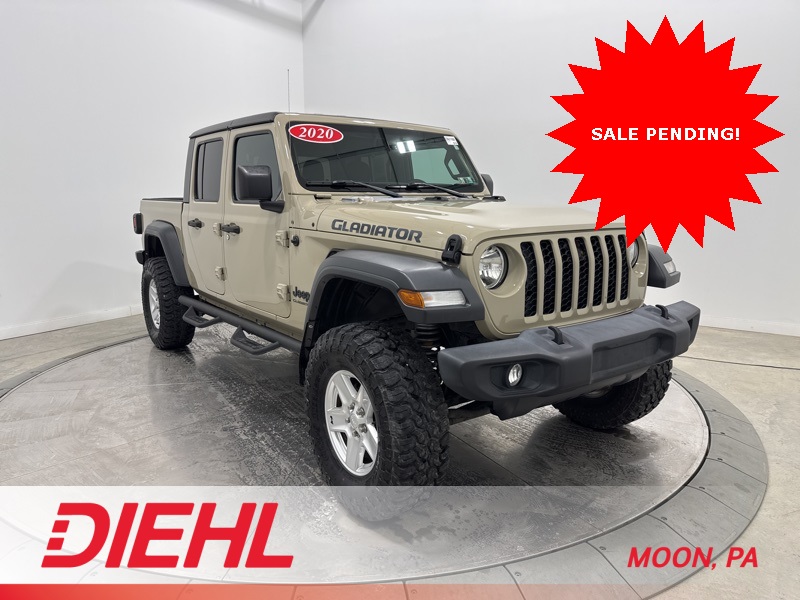 2020 Jeep Gladiator Sport S's photo