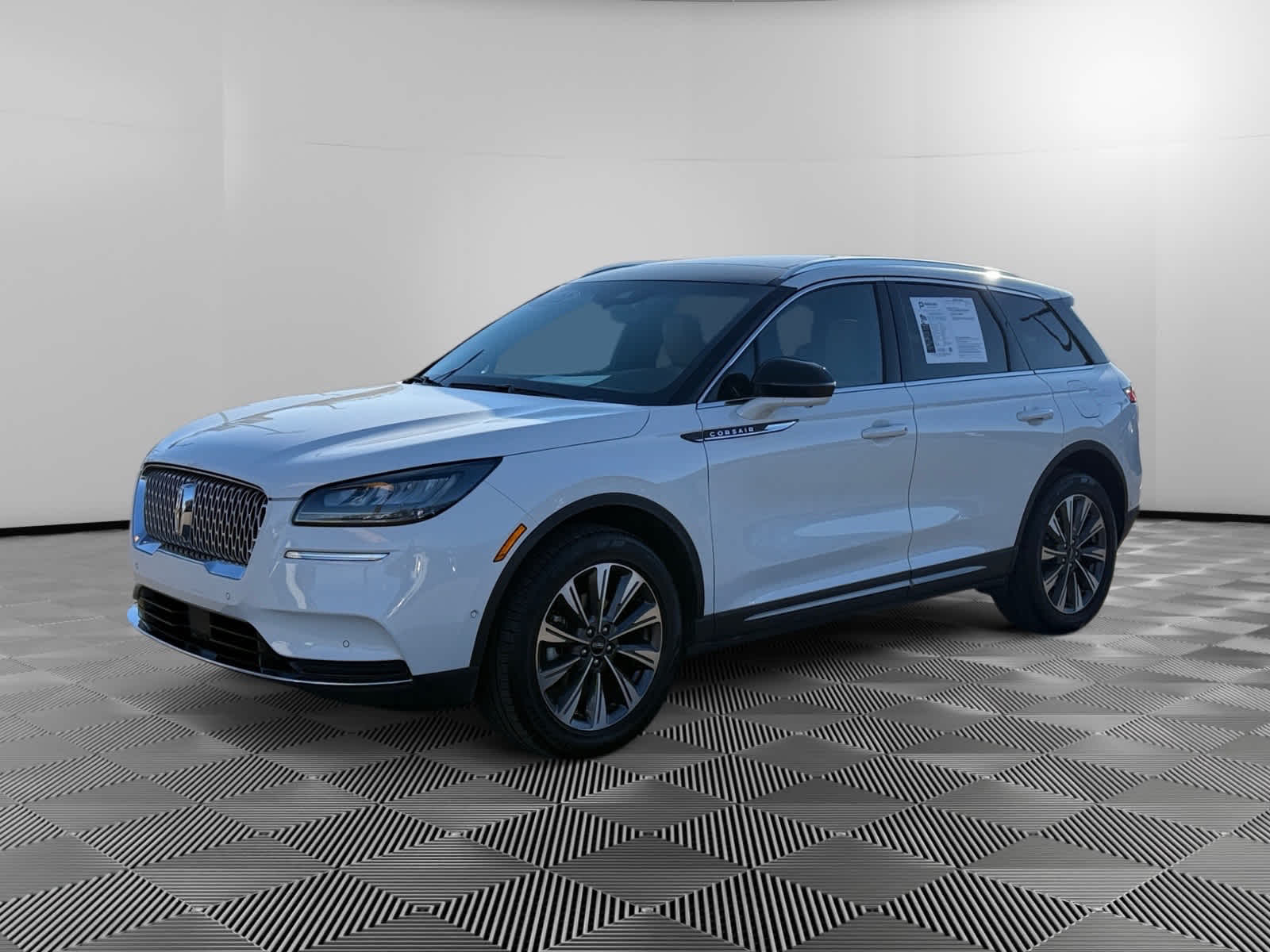 2022 Lincoln Corsair Reserve's photo