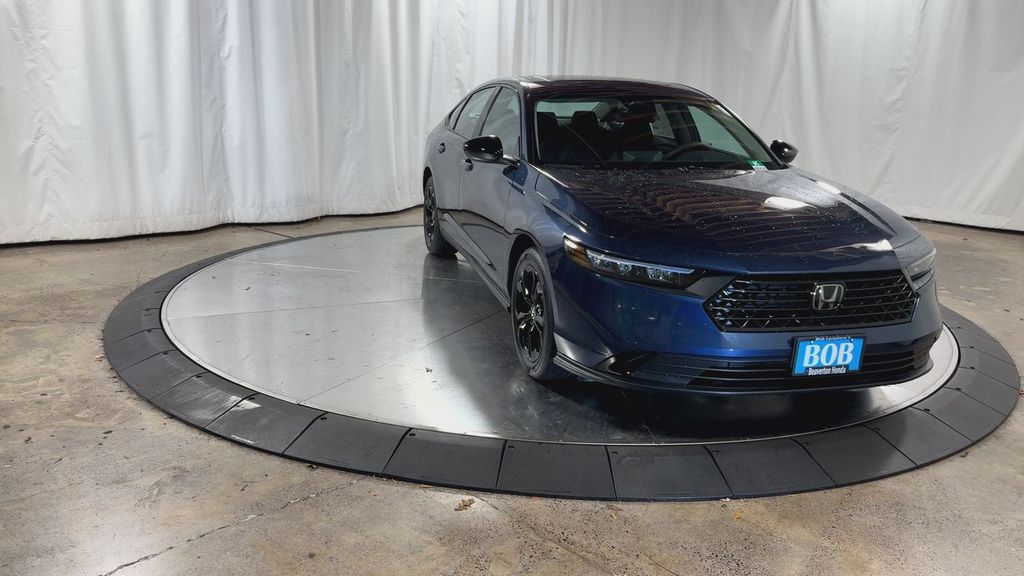 2025 Honda Accord SE photo 3