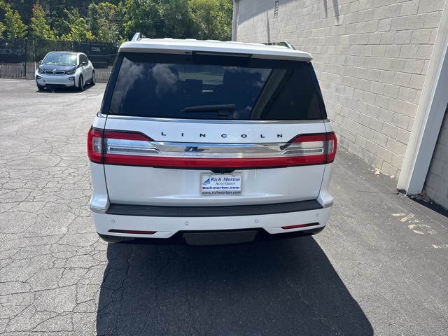 2018 Lincoln Navigator Black Label photo 12