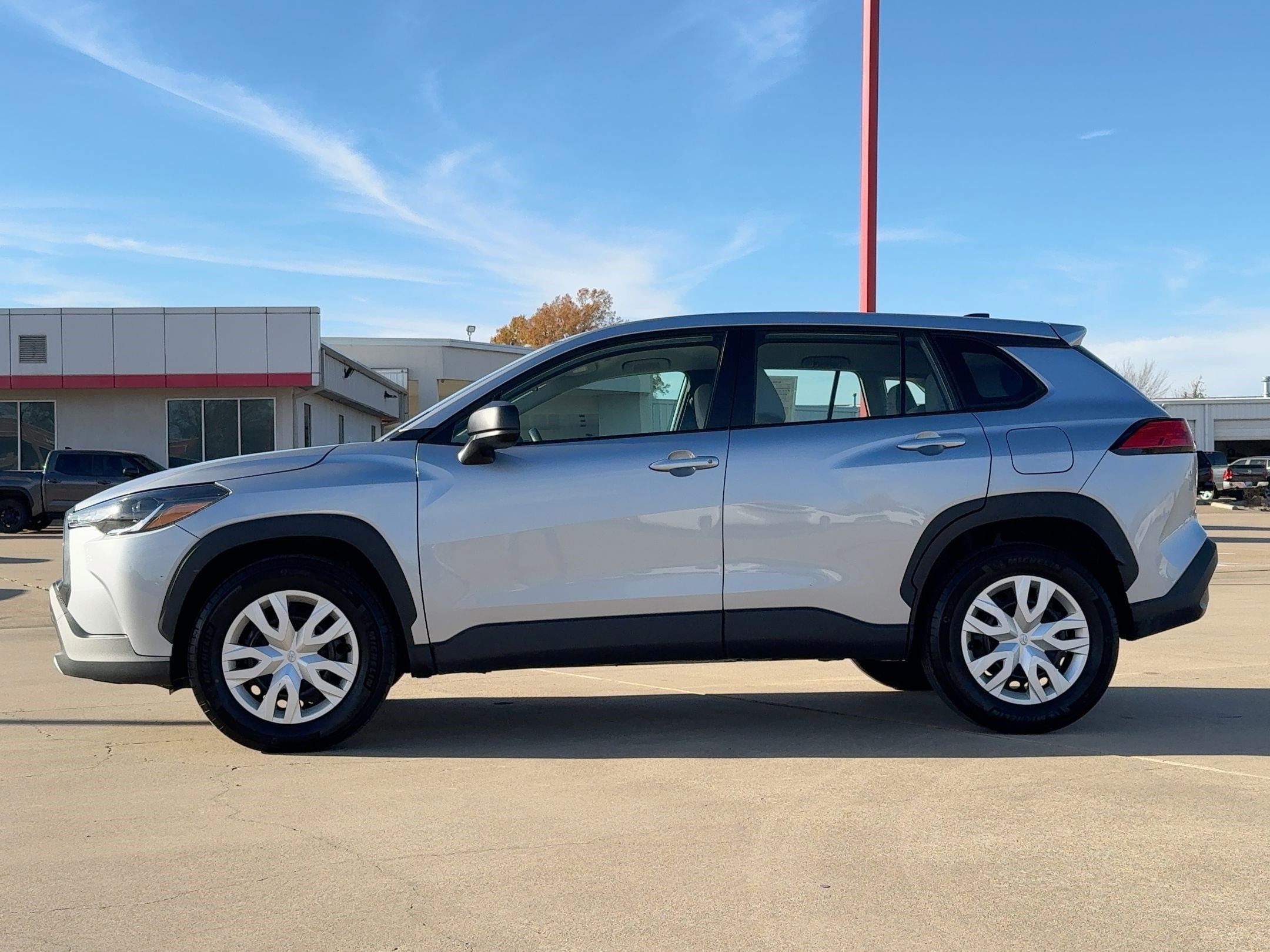 Used 2024 Toyota Corolla Cross L with VIN 7MUAAABG6RV093446 for sale in Northfield, Minnesota