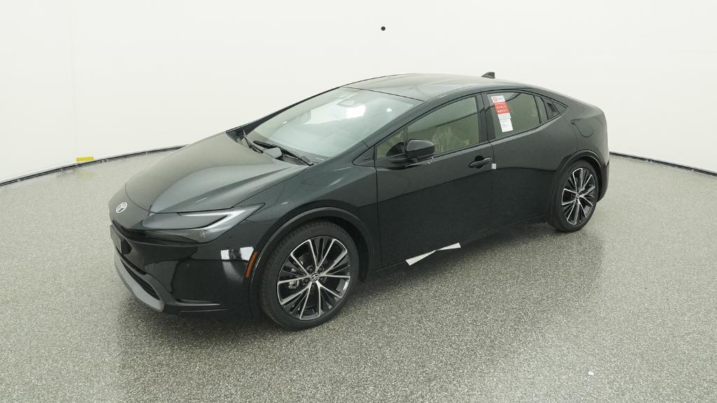 2026 Toyota Prius XLE's photo